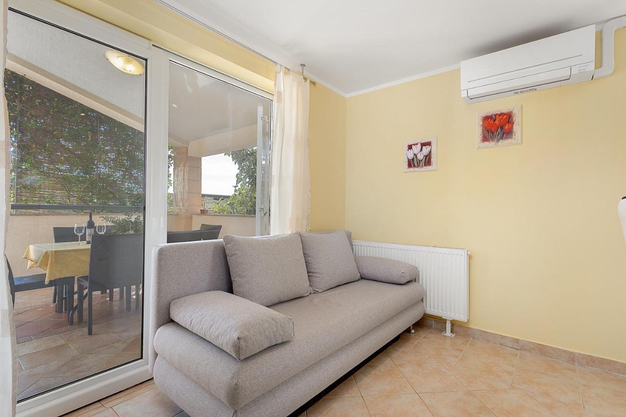 Ljubica Pulj Apartment *